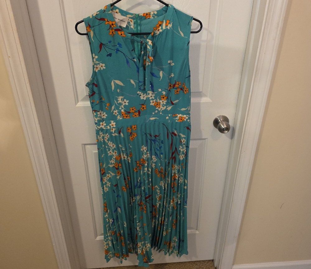 Donna Morgan Teal Floral Pleated Tie-Neck Midi Dress